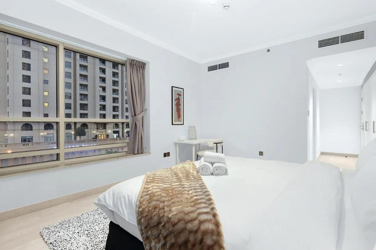 Apartment First Class 2Br Serene Luxury Retreat Dubai United Arab Emirates